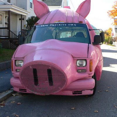 [ACCEPTED] SaY Yoooooo To Me Yamaha DrunK !!! - Page 3 Pig+Van+Art+Car