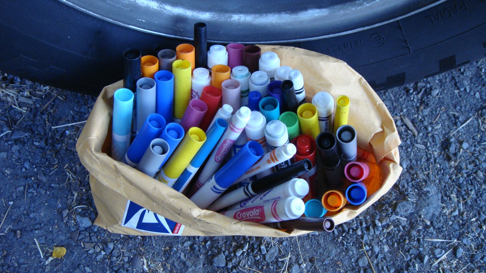 [Donated+Pens+From+Silver+Spur+Elementary.JPG]