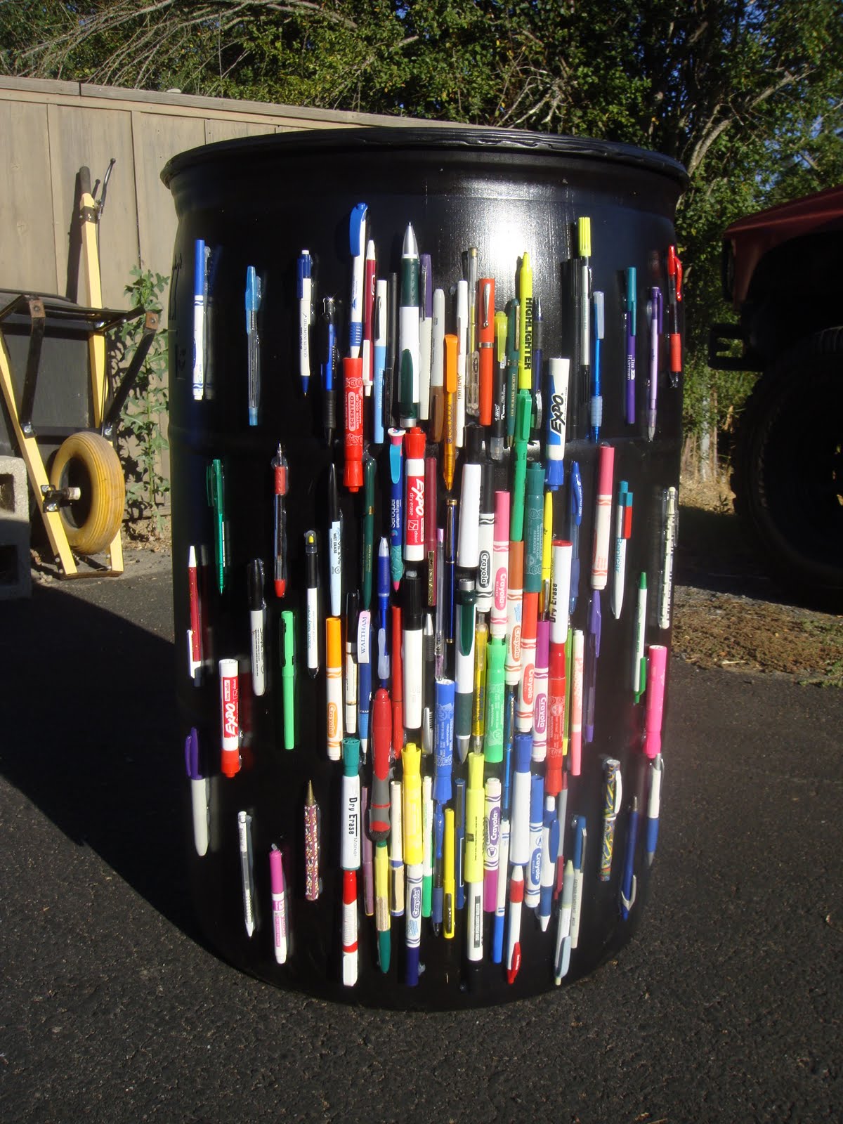 [Pen+Donation+Barrel.JPG]