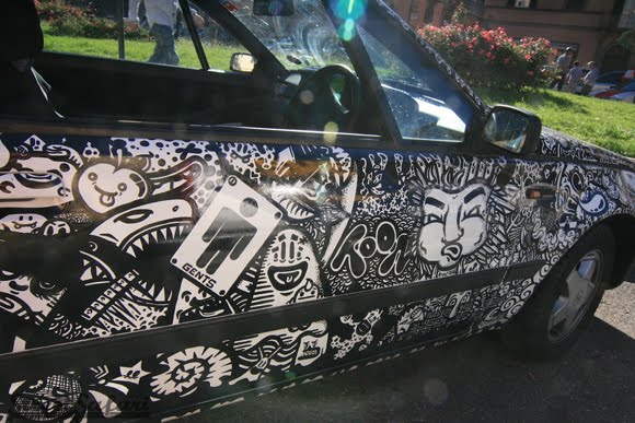 The Rorschach Sharpie Art Car - Street Safari