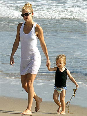 Guess what Goldie Hawn gave goldie hawn and kate hudson. Guess what Goldie Hawn gave