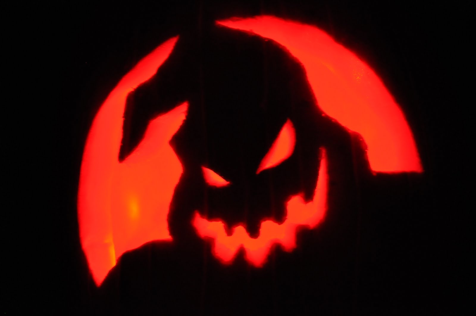 The Clements Carving Pumpkins