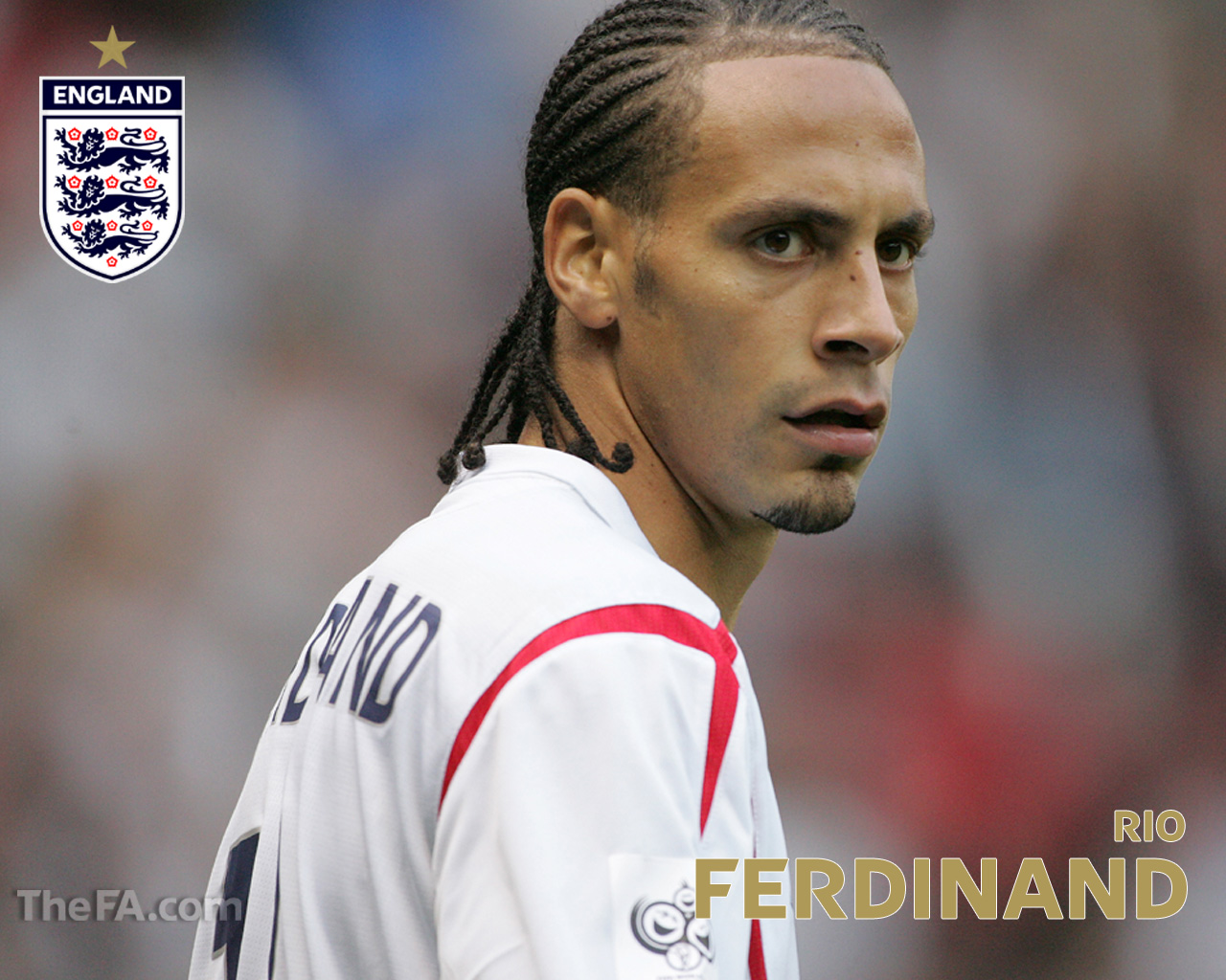 http://2.bp.blogspot.com/_xUNuAhAob7k/TCq5aeM4-LI/AAAAAAAAAEc/sca_Ocnz2h4/s1600/Rio-Ferdinand-Wallpaper.jpg