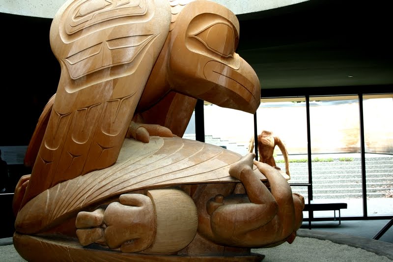 musée de l'anthropologie de Vancouver sculpture corbeau bill reid musée de l'anthropologie de Vancouver sculpture corbeau bill reid