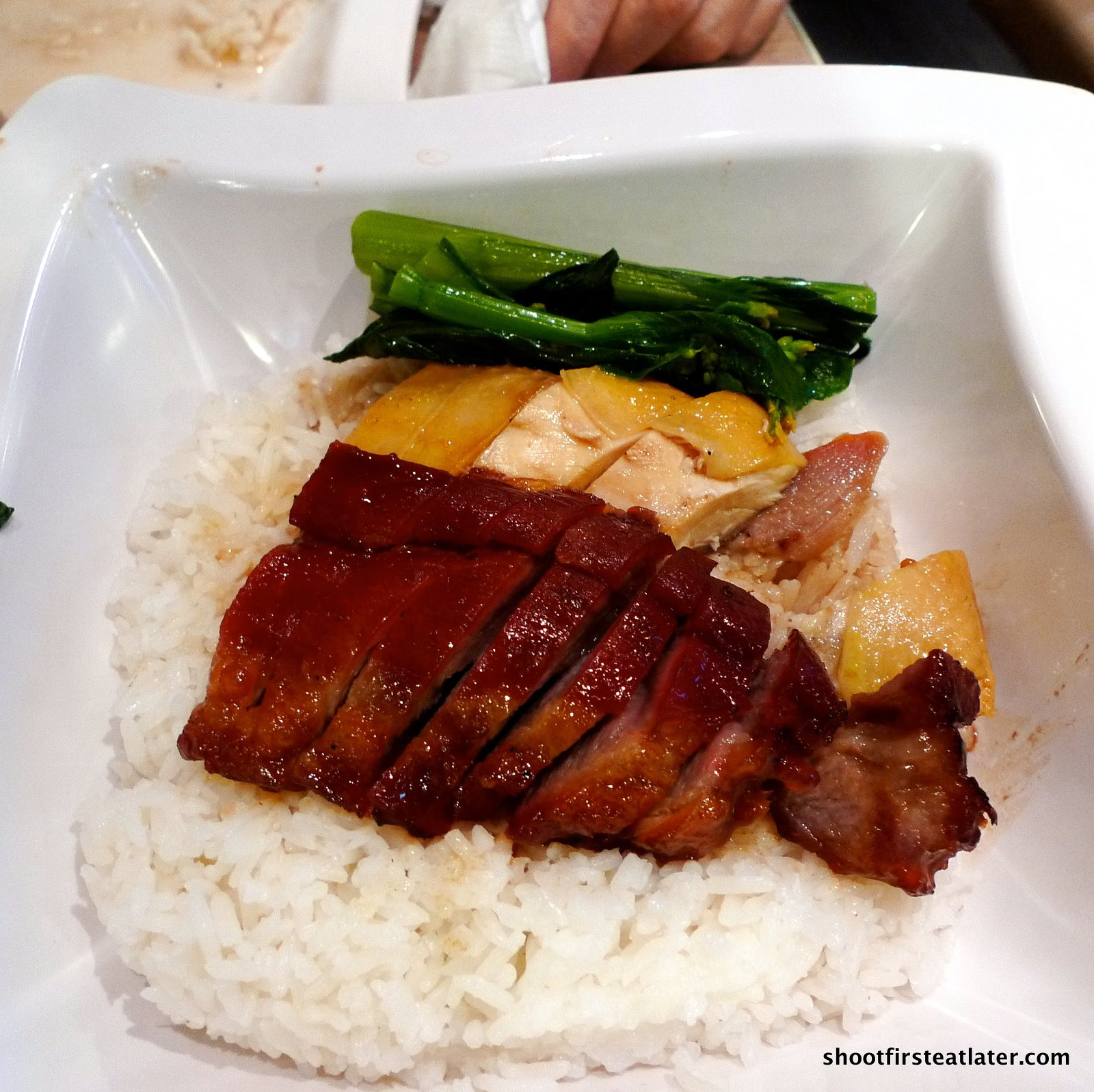 [cafe+de+coral-3.JPG]