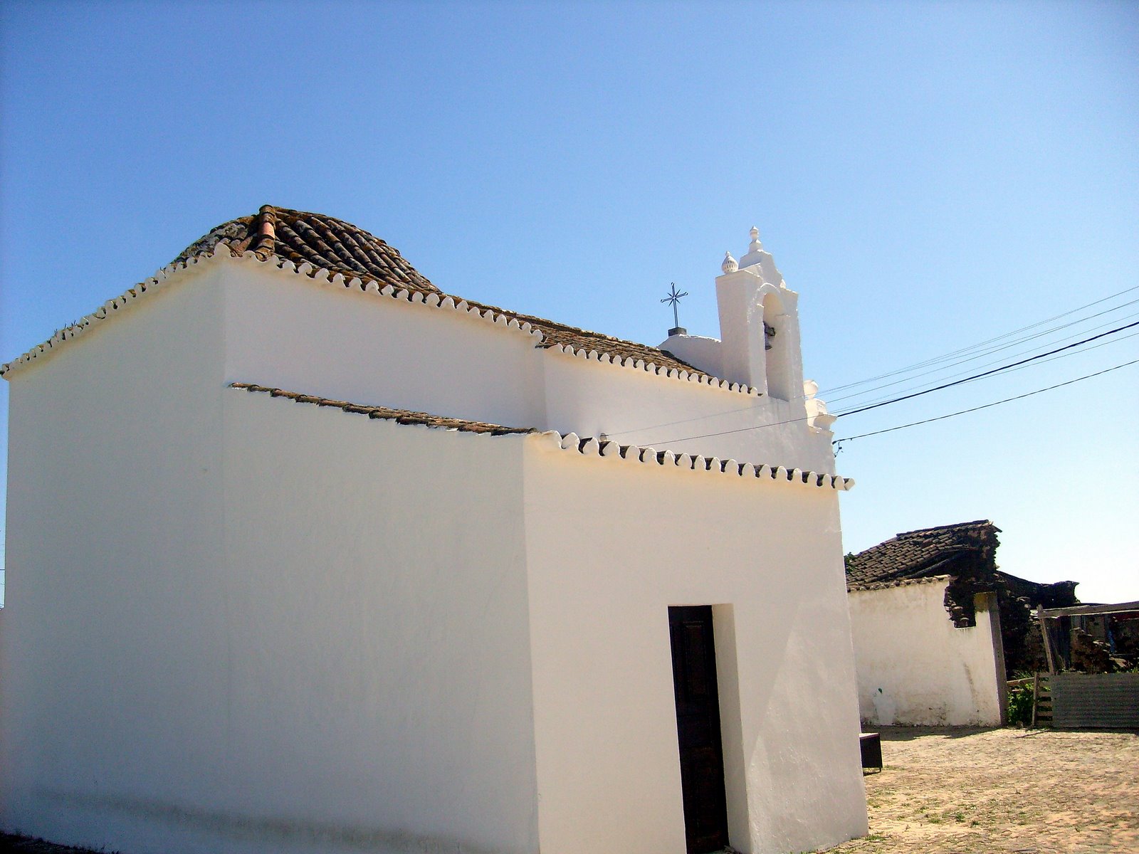 [S7301476.JPG]