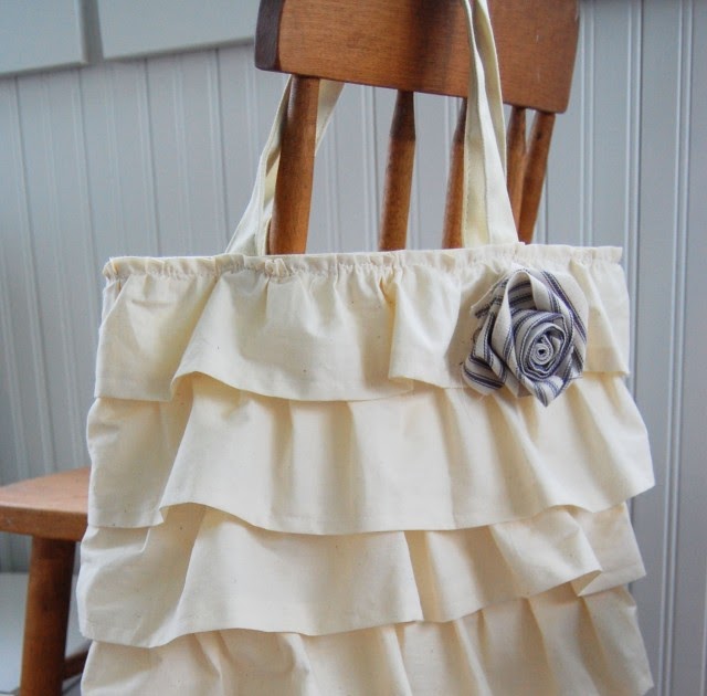 purple ruffle bag