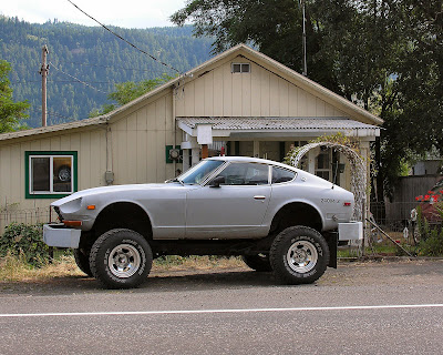 285+158+redneck+240z+4x4.jpg