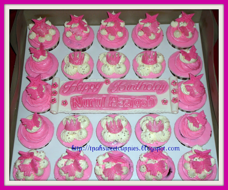 Princess Cupcakes - ordered by Kasmawati Abdullah 24/7/2010