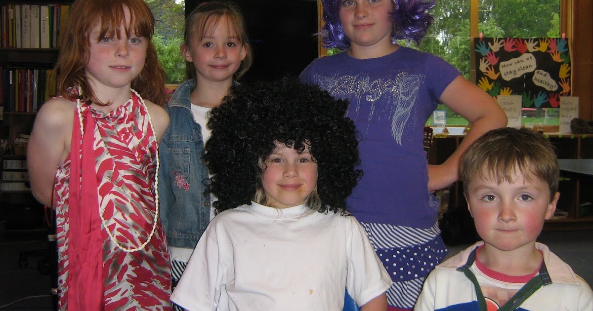 Room 9 you shine all the time Retro Day at Outram School