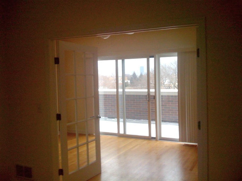 The Chicago Real Estate Local New Northcenter condo for sale 4152 N