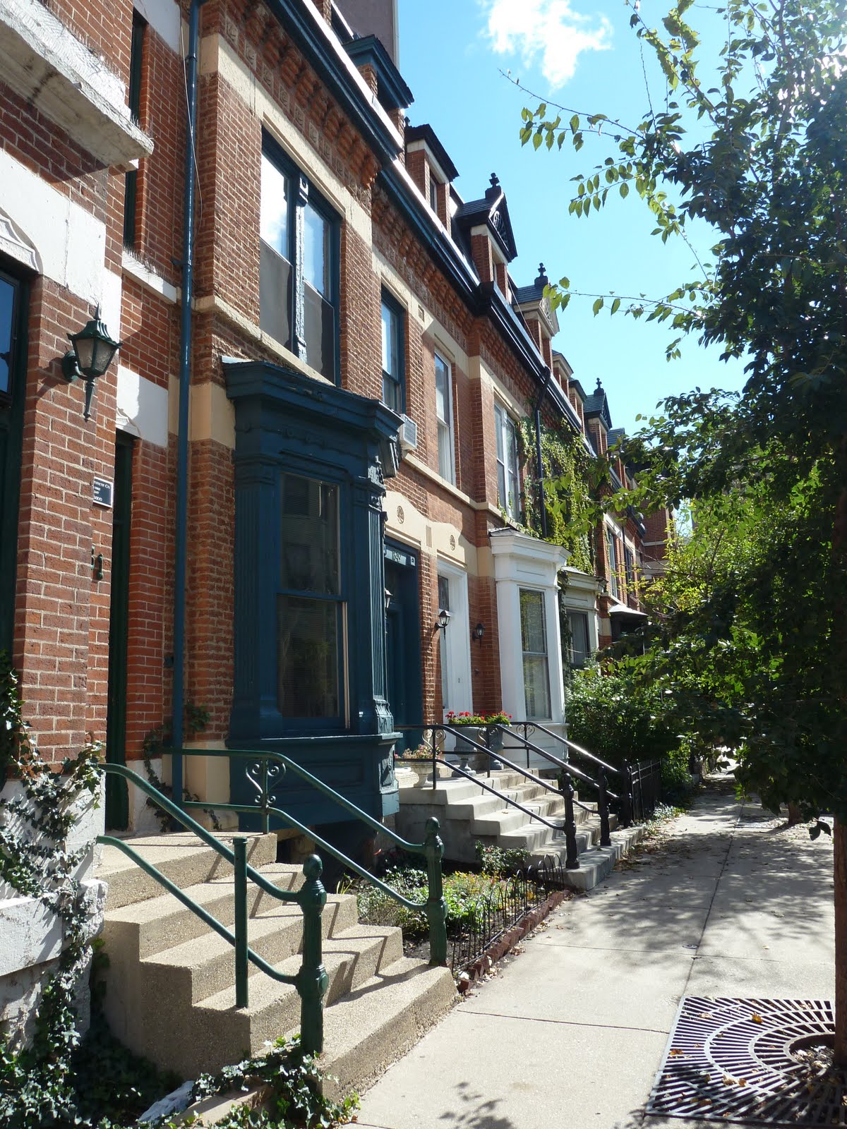 The Chicago Real Estate Local Speaking of Lincoln Park homes...