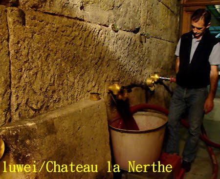 [cave+La+Nerthe.JPG]