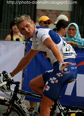 LTDL-Cyclist-beckham-lookalike