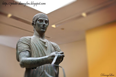 The-Charioteer-Delphi-Museum