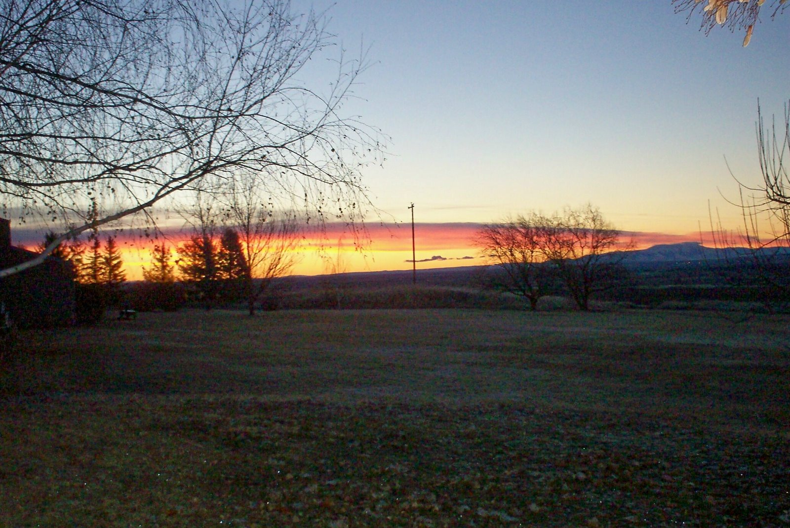 [sunset+5.jpg]