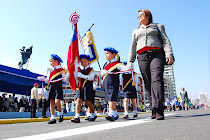 DESFILE CONMEMORATIVO