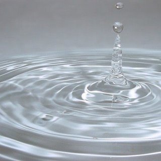 [ … sekelumit … ]  tentang air minum