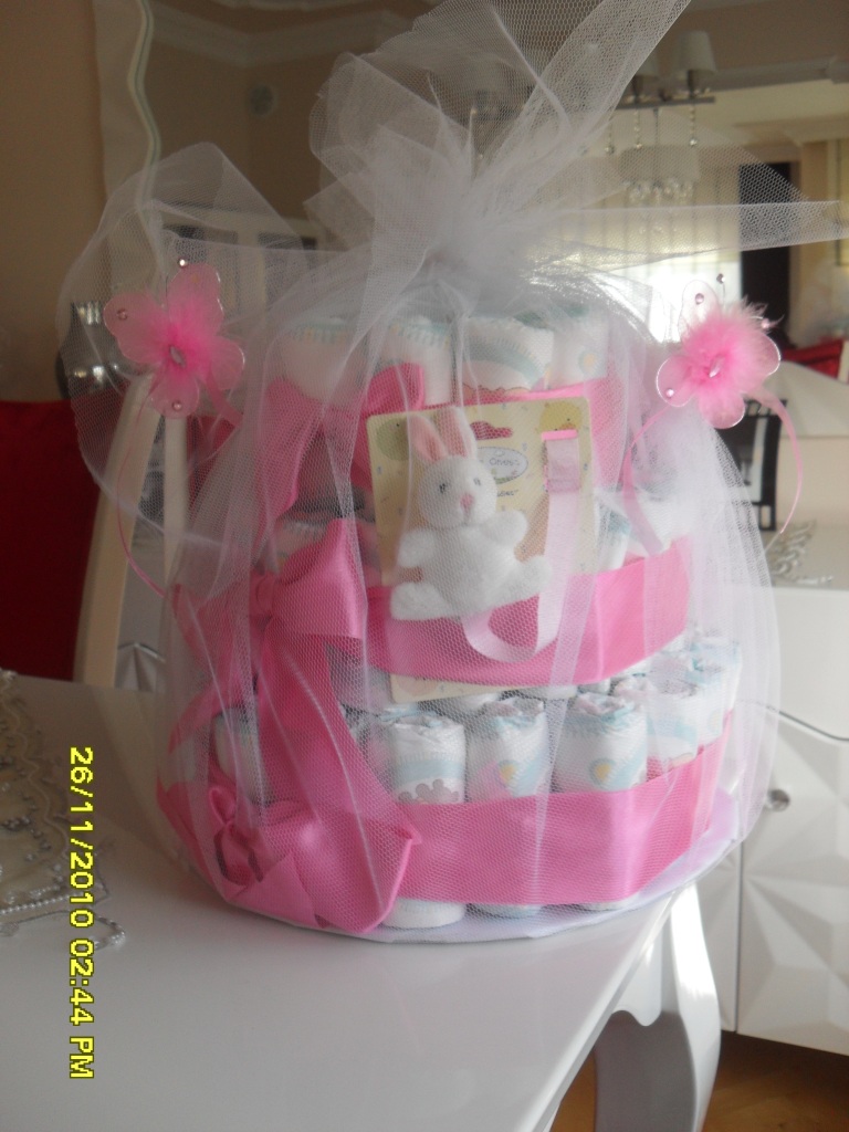 MerveLi Tatlar İşte Huruzlarınızda Bebek Bezinden Pasta