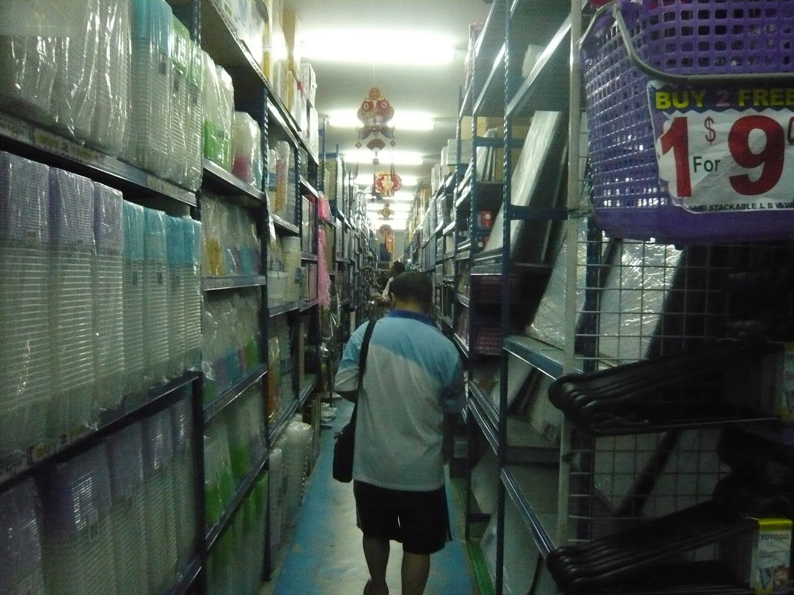 Singapore Local Tour Toyogo plastic Warehouse Tour