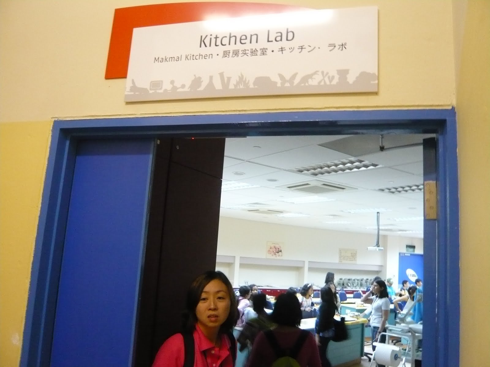 Singapore Local Tour Educational Tours Science center Kitchen Lab