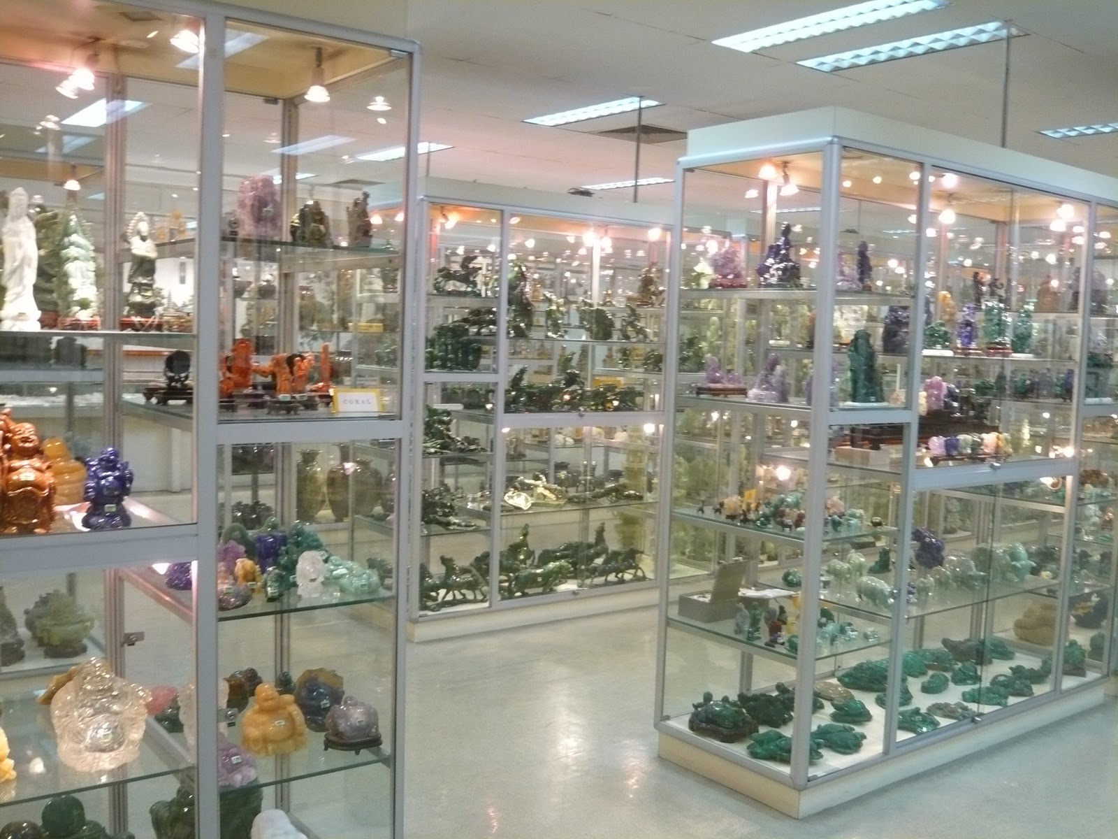 Singapore Local Tour Factory Tour Gems and Jade Factory