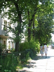 walking by the Landwehrkanal, Kreuzberg