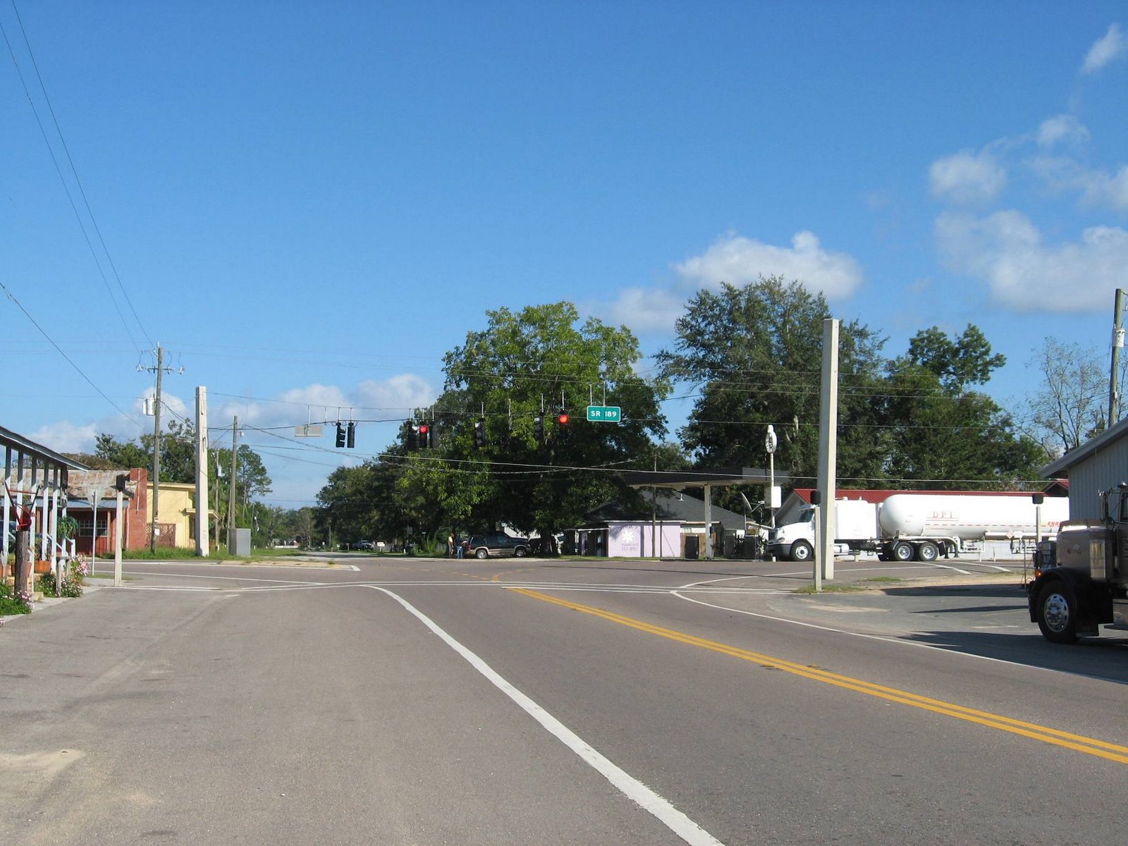[Main+Intersection+at+Baker.JPG]