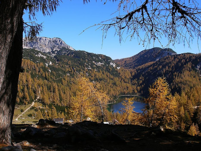 Weitläufiges Wandergebiet, Steyrersee, Tauplitzalm, Totes Gebirge