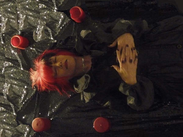 [deadgrrl-2+copy.jpeg]