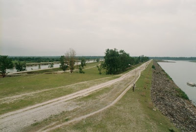 Vé máy bay đi Lalmonirhat