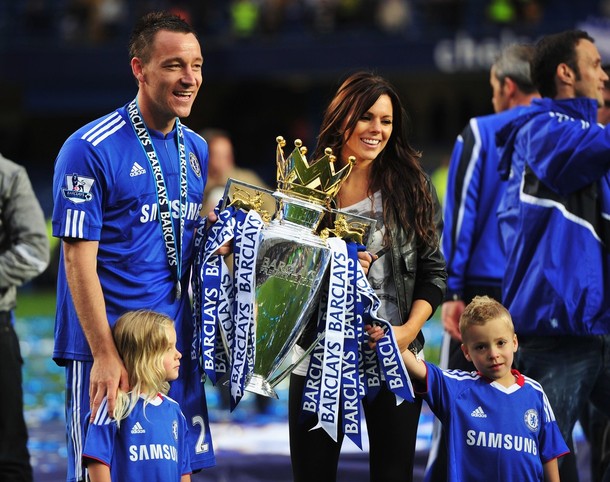 Chelsea Campeon Premier League 2009/2010 John+Terry-familia