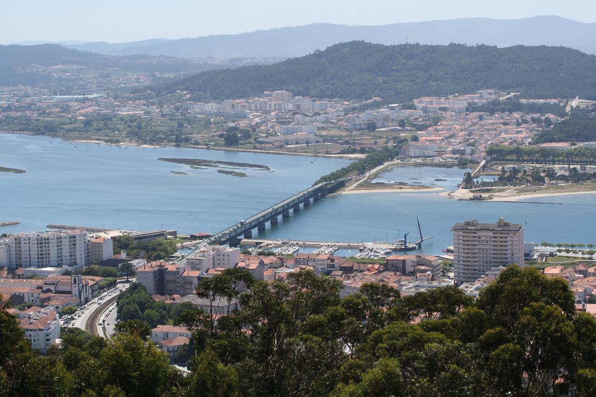 [viana+do+castelo.JPG]