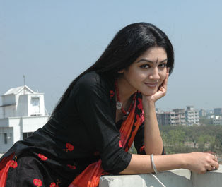 oya Ahsan Bangladeshi popular Actress hot and sexy photo
