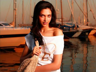 Deepika Padukone Indian sexy actress information