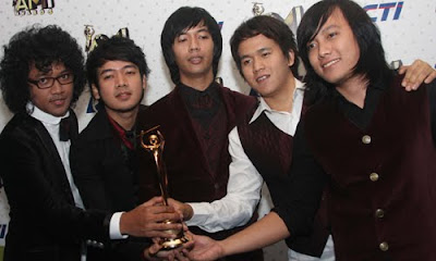 Angkasa Band Mp3