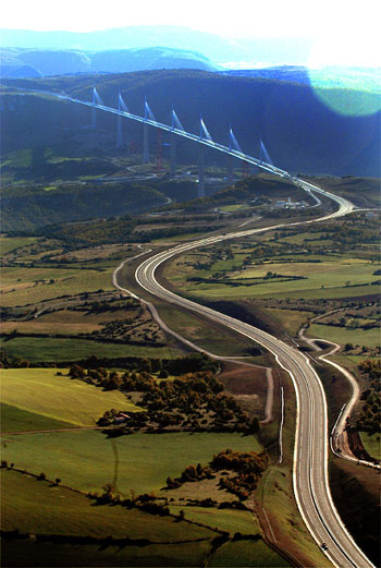 CONTOURNEMENT DE MILLAU PAR A75