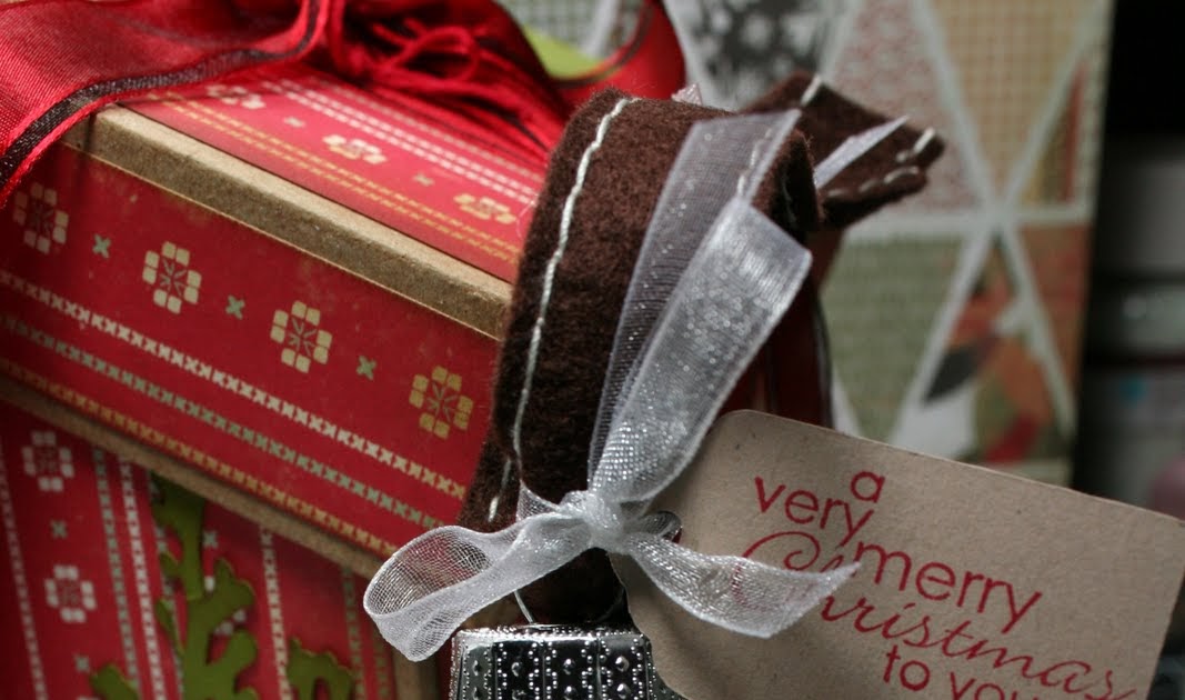 25+ diy personalized holiday gift ideas (made with cricut) Christmas with the Cricut-Gift Item | Creations with