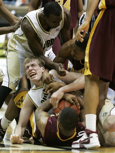 [Hummel+vs+minny.jpg]