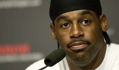 [Donovan+McNabb+press+conf.bmp]