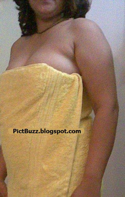 naked miley cyrus fingering amanda bynes fat indian housewife sex