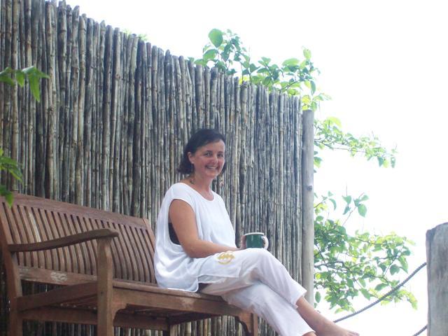 EL DESTINO SE HACE A MANO