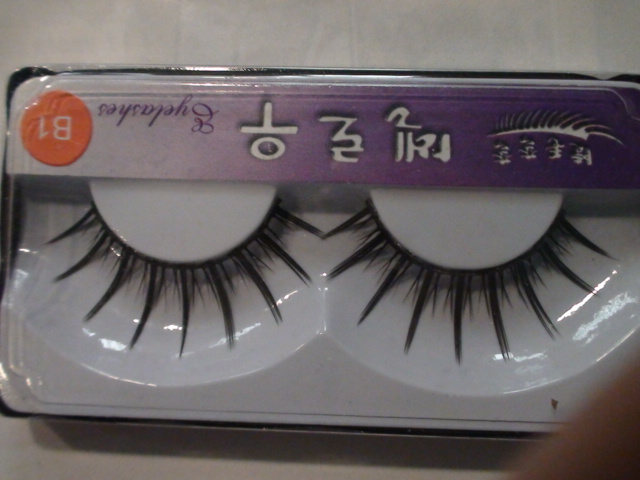 [LASHES-B1.JPG]