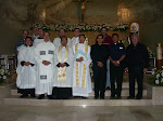 Monseñor ++Victor al centro de la foto, con los Padres José y Julio