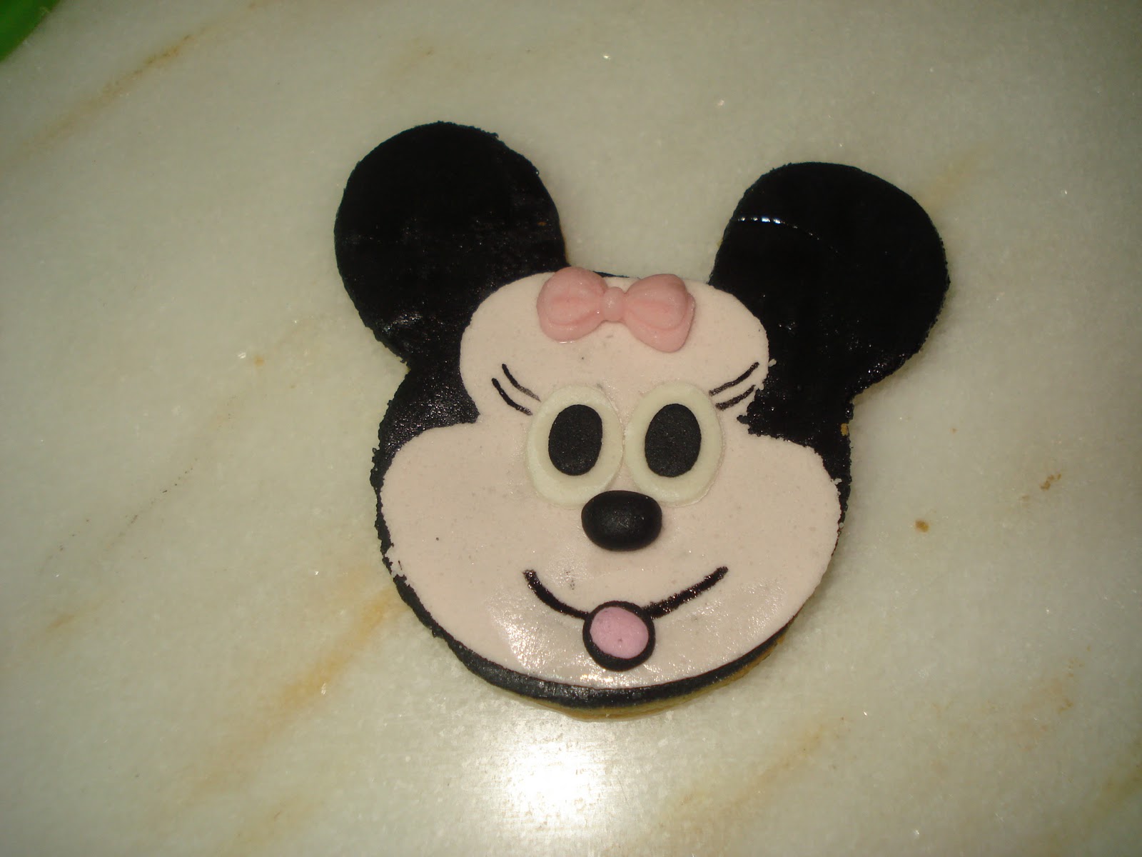 lemoibutikkurabiye ve pasta miki fareli kurabiye