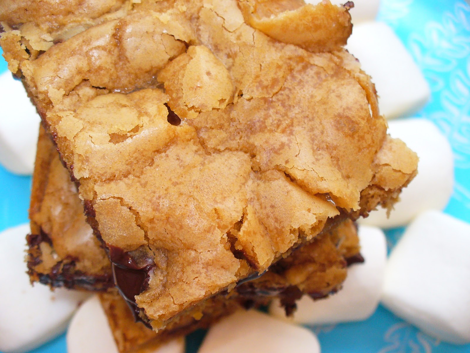 Leenee's Sweetest Delights Disappearing Marshmallow Blondies