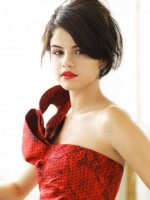 Selena Gomez: "Me siento como de 15 años"