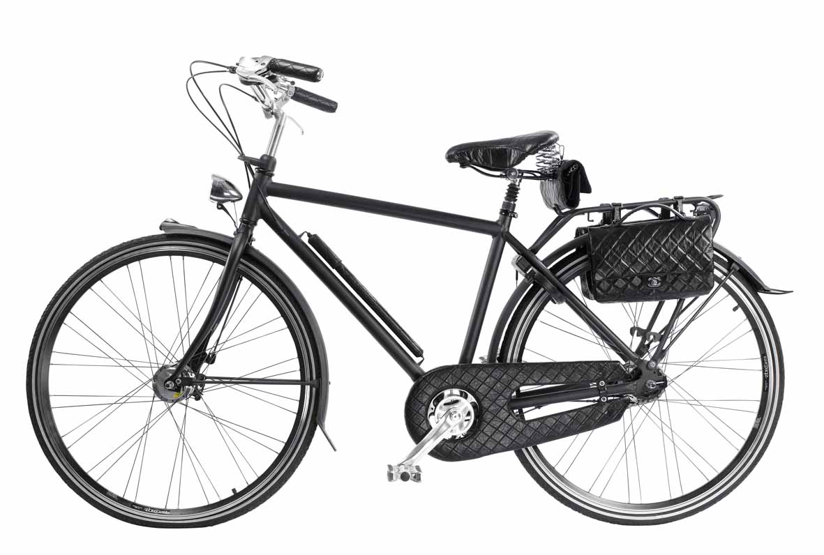 [chanel-bicycle.jpg]