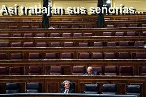 [Parlamento+vacio..JPG]