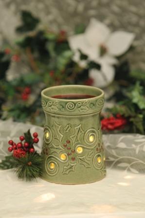 [WARMER-HOLLY-STYLED1.JPG]